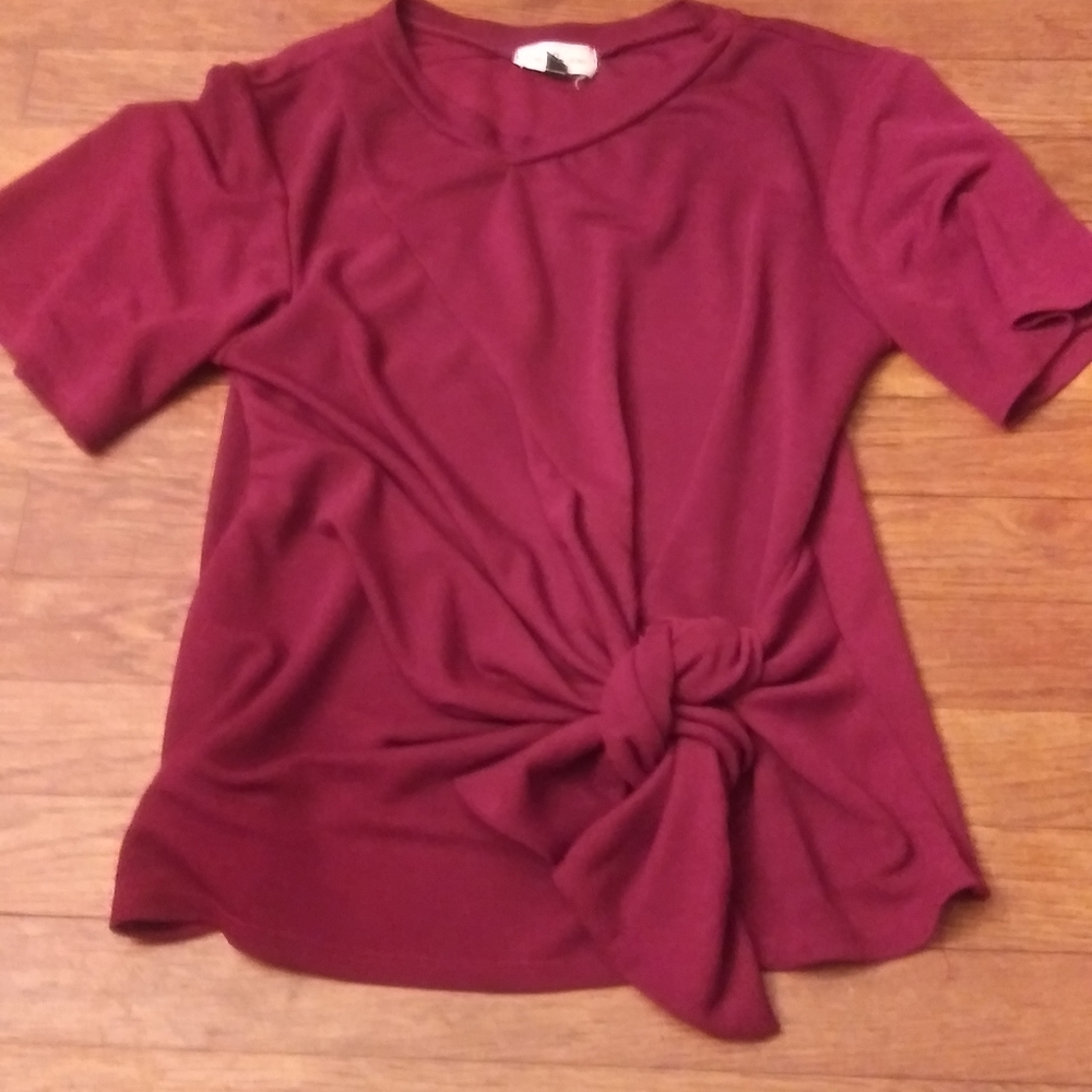 Side tyed blouse